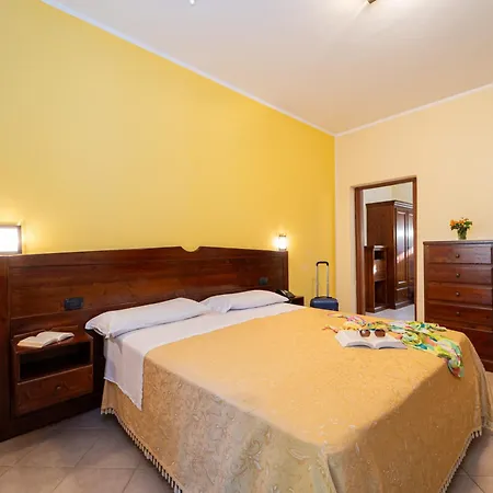 Masseria Le Pajare Hotel 4*