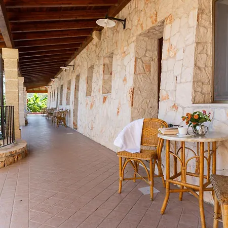 Hotel Masseria Le Pajare Presicce