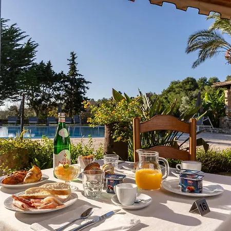 Hotel Masseria Le Pajare