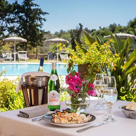 Hotel Masseria Le Pajare 4*