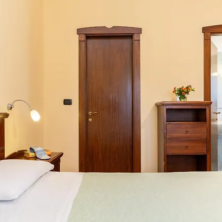 Hotel Masseria Le Pajare 4*